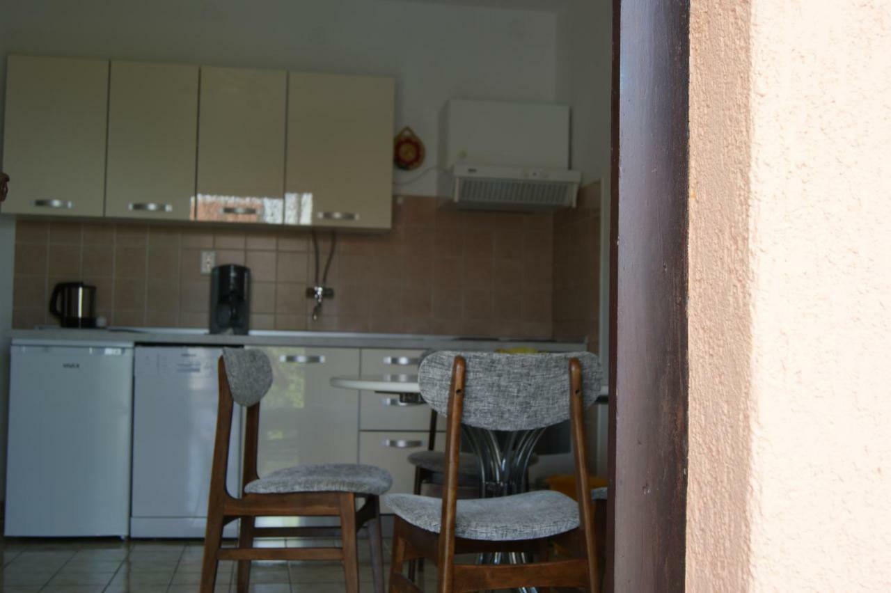 Apartment Ute Mali Losinj Exterior photo