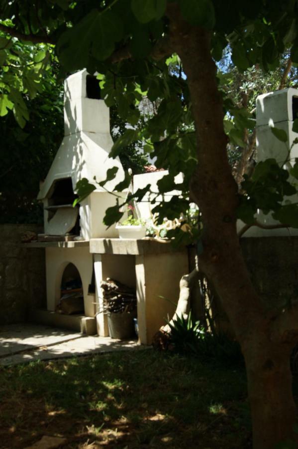 Apartment Ute Mali Losinj Exterior photo